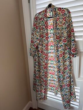 Floral Open-Front Duster Kimono in White with Multicolor Print